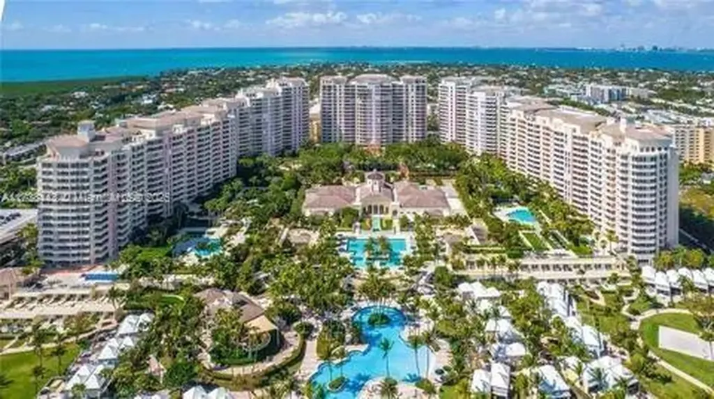 717 Crandon Boulevard Key Biscayne FL 33149