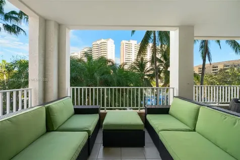 717 Crandon Boulevard Key Biscayne FL 33149
