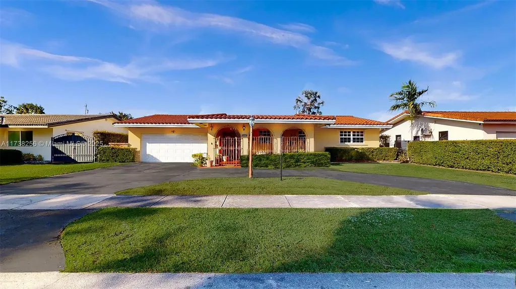 9941 SW 23rd Street Miami FL 33165