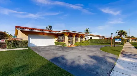 9941 SW 23rd Street Miami FL 33165