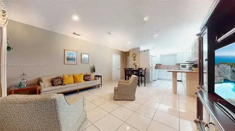 9941 SW 23rd Street Miami FL 33165