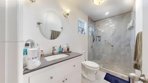 9941 SW 23rd Street Miami FL 33165