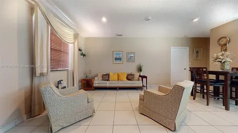 9941 SW 23rd Street Miami FL 33165
