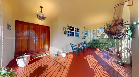 9941 SW 23rd Street Miami FL 33165