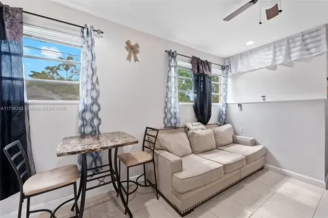 270 Laurel Way Miami Springs FL 33166