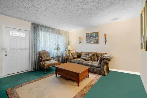 3553 Hibiscus Street Miami FL 33133