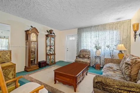 3553 Hibiscus Street Miami FL 33133