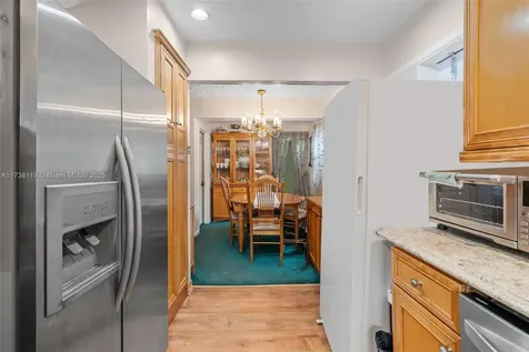 3553 Hibiscus Street Miami FL 33133
