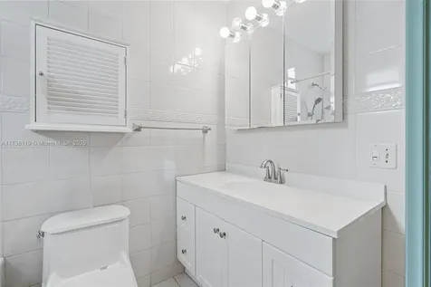 3553 Hibiscus Street Miami FL 33133