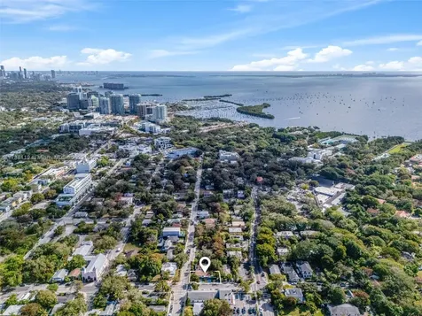 3553 Hibiscus Street Miami FL 33133