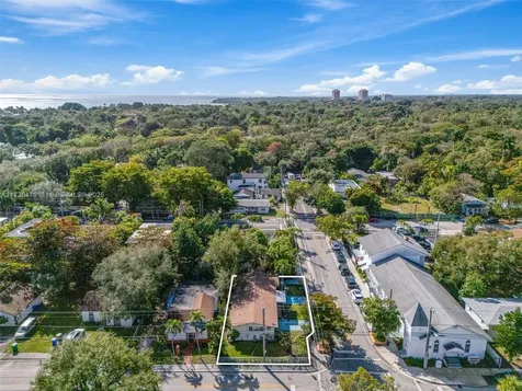 3553 Hibiscus Street Miami FL 33133