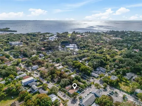 3553 Hibiscus Street Miami FL 33133