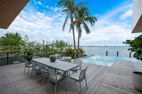 1369 N Venetian Way Miami FL 33139