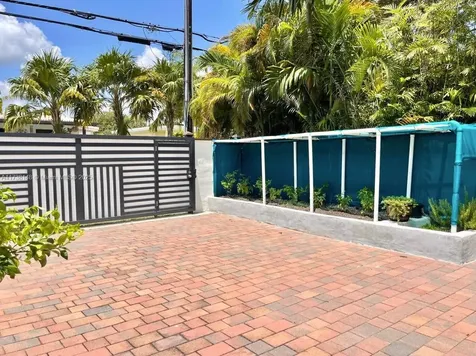 256 Palmetto Drive Miami Springs FL 33166