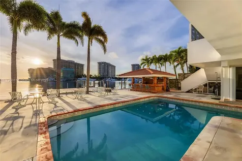 1740 S Bayshore Lane Miami FL 33133