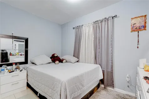 2730 NW 19th Avenue Miami FL 33142