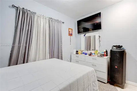 2730 NW 19th Avenue Miami FL 33142