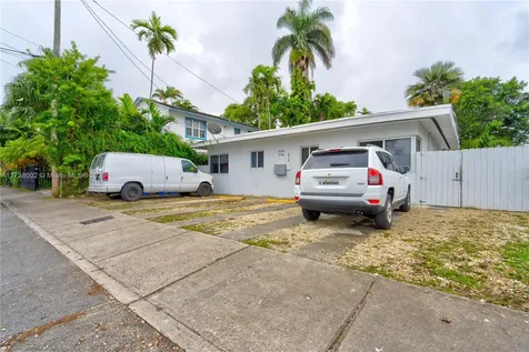 2730 NW 19th Avenue Miami FL 33142