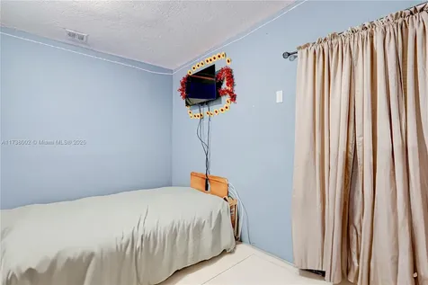 2730 NW 19th Avenue Miami FL 33142