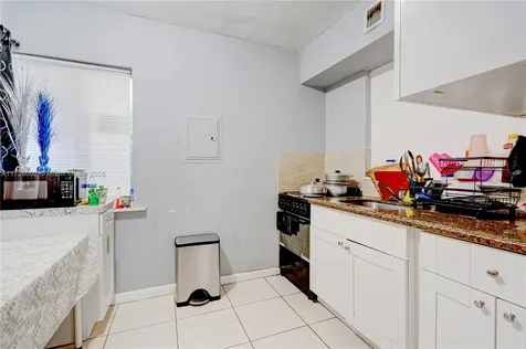 2730 NW 19th Avenue Miami FL 33142