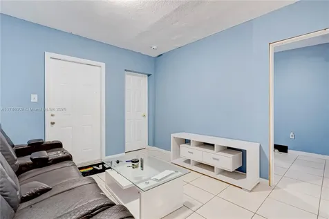 2730 NW 19th Avenue Miami FL 33142