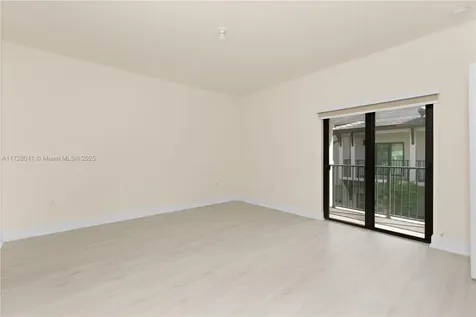 4760 NW 83rd Parkway Doral FL 33166