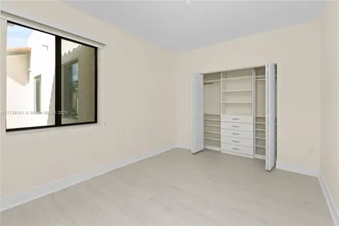 4760 NW 83rd Parkway Doral FL 33166