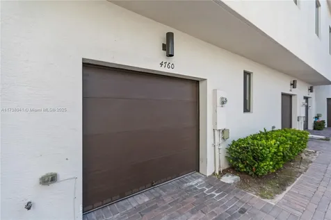 4760 NW 83rd Parkway Doral FL 33166