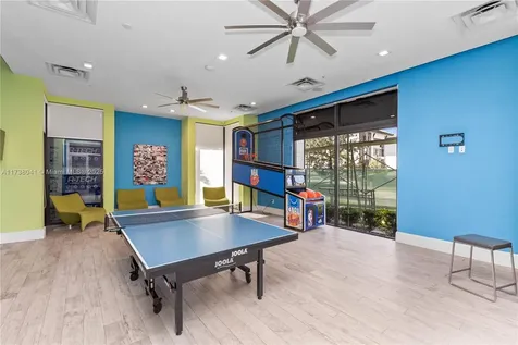 4760 NW 83rd Parkway Doral FL 33166