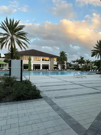 4760 NW 83rd Parkway Doral FL 33166