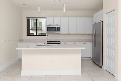 4760 NW 83rd Parkway Doral FL 33166