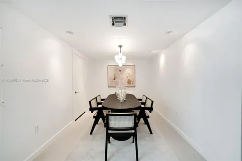 900 Biscayne Boulevard Miami FL 33132