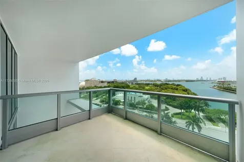 900 Biscayne Boulevard Miami FL 33132
