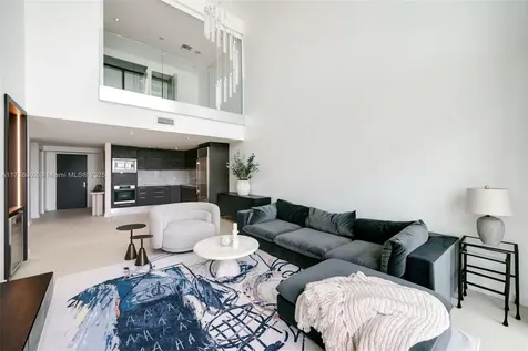 900 Biscayne Boulevard Miami FL 33132