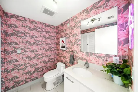 3250 NE 1st Avenue Miami FL 33137