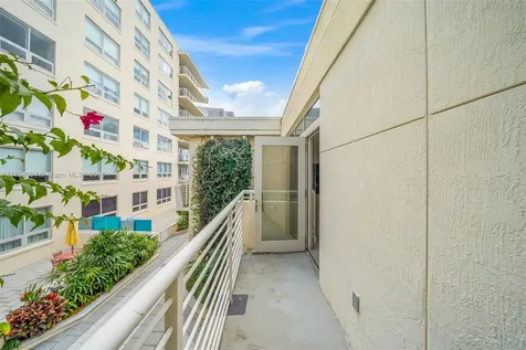 3250 NE 1st Avenue Miami FL 33137