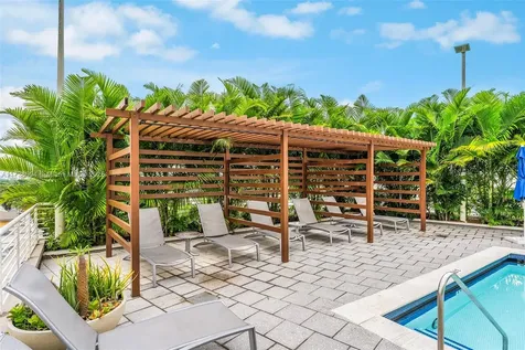 3250 NE 1st Avenue Miami FL 33137