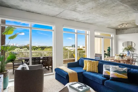 3250 NE 1st Avenue Miami FL 33137