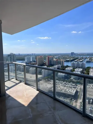 17121 Collins Avenue Sunny Isles Beach FL 33160