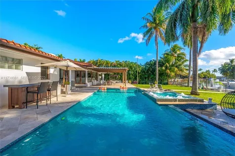 1070 Belle Meade Island Drive Miami FL 33138