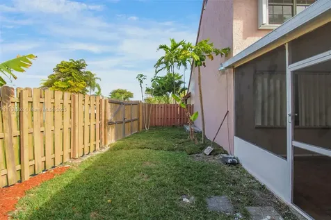 1240 S Fieldlark Lane Homestead FL 33035