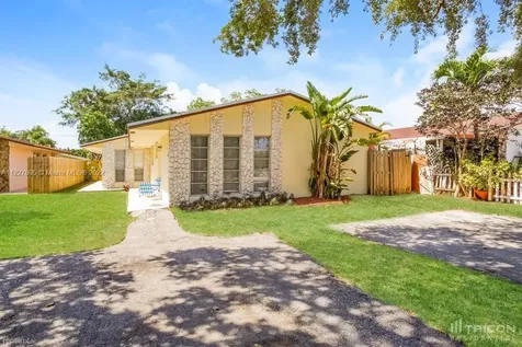 2324 Liberty Street Hollywood FL 33020