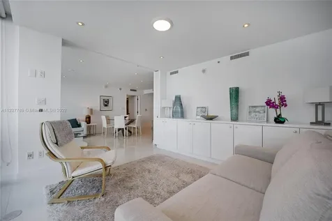 6801 Collins Avenue Miami Beach FL 33141