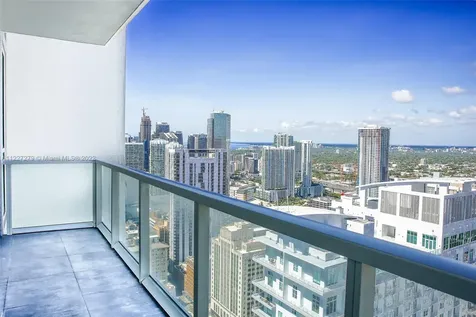 253 NE 2nd Street Miami FL 33132