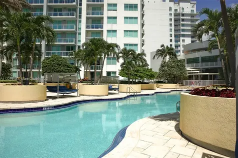 253 NE 2nd Street Miami FL 33132