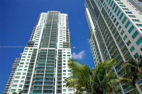253 NE 2nd Street Miami FL 33132