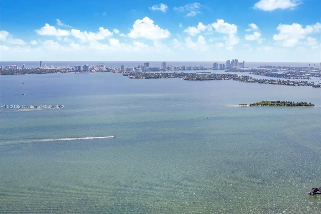 650 NE 32nd Street Miami FL 33137