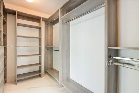 650 NE 32nd Street Miami FL 33137