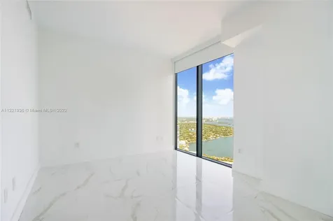 650 NE 32nd Street Miami FL 33137