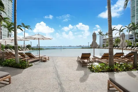 650 NE 32nd Street Miami FL 33137